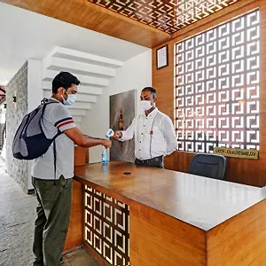 Townhouse Oak Edassery's Sealine Kochi